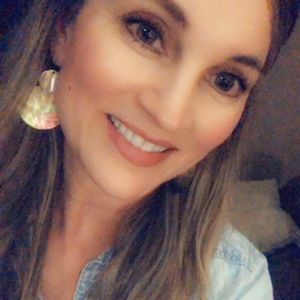 Meet your Posher, Georgia